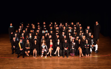 групове випускне фото